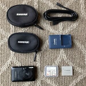 Canon PowerShot SD780 IS Black Digital Camera with accessories